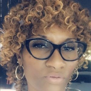 Meet your Posher, Tracy